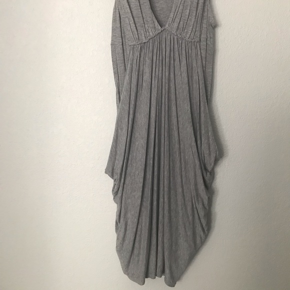 👣Maurices ruched grey top - Picture 2 of 5